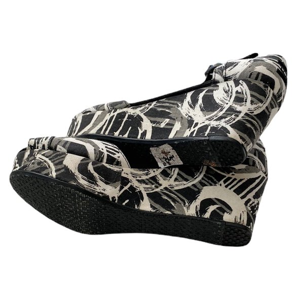 Womens TOMS Wedge Sandals size 6 Black White Strappy Open Toe Ankle Strap NEW - Picture 7 of 8